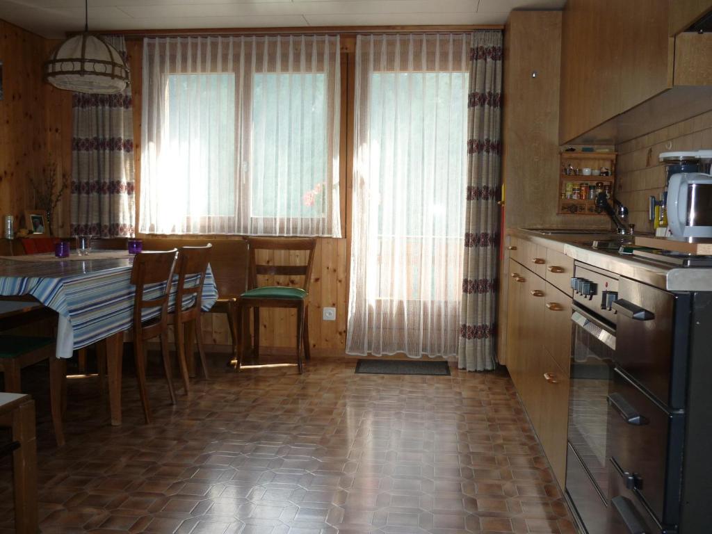 Ferienstudio in Unterschächen Zimmer foto